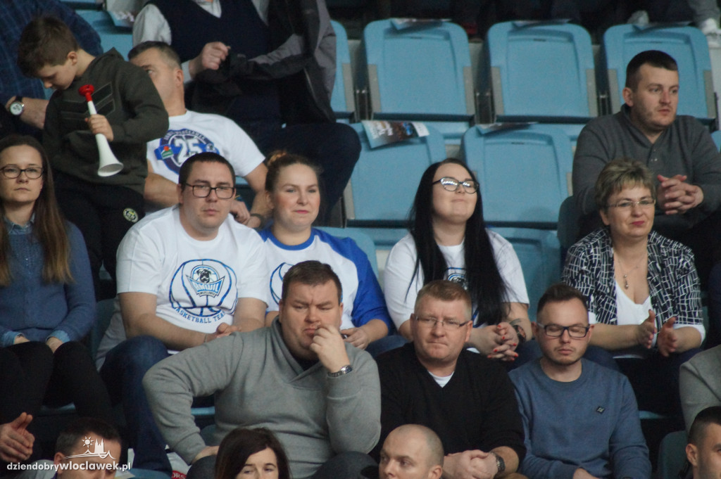 Kibice na meczu Anwil vs Miasto Szkła