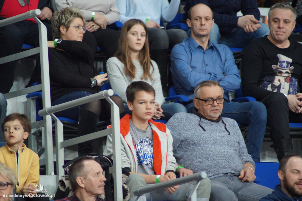 Kibice na meczu Anwil vs Miasto Szkła