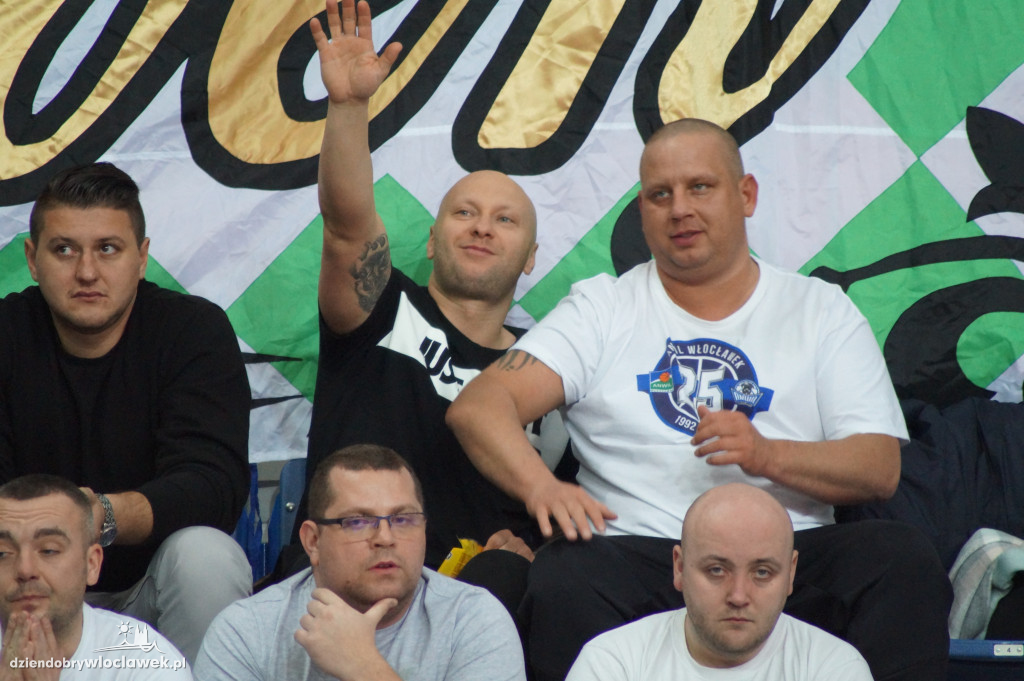 Kibice na meczu Anwil vs Miasto Szkła