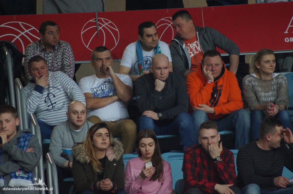 Kibice na meczu Anwil vs Miasto Szkła