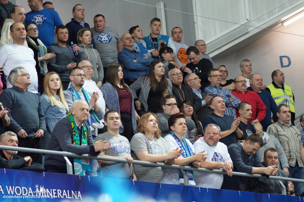 Kibice na meczu Anwil vs Miasto Szkła