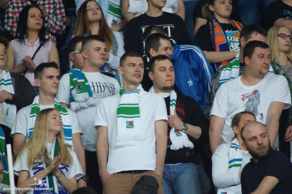 Kibice na meczu Anwil vs Miasto Szkła