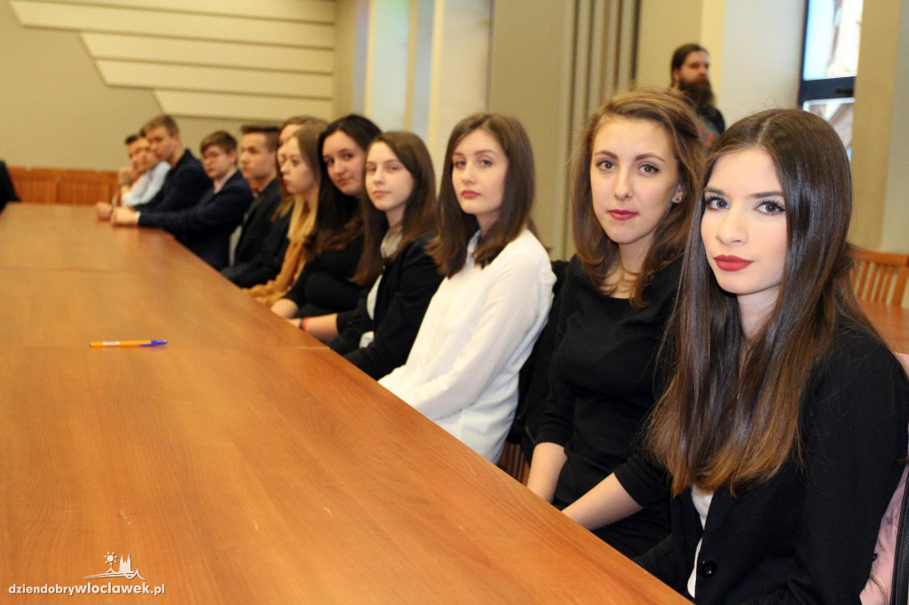 Pierwsza sesja Młodzieżowej Rady Miasta
