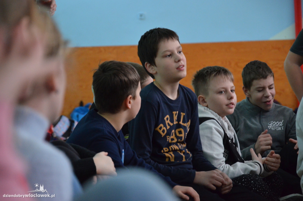 Policja i WOPR odwiedziły SP nr 20
