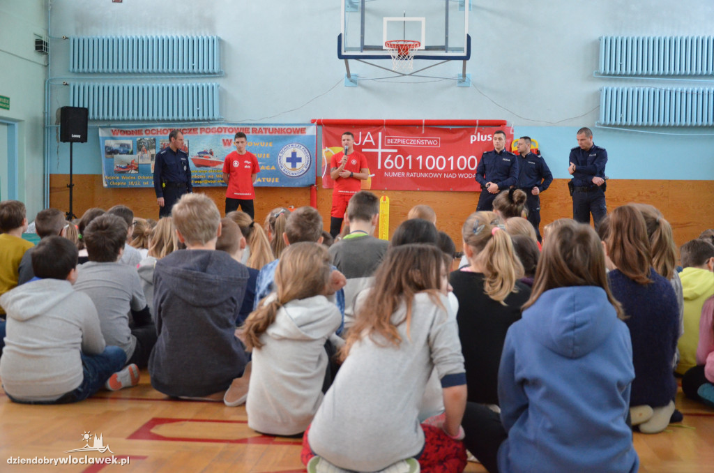 Policja i WOPR odwiedziły SP nr 20