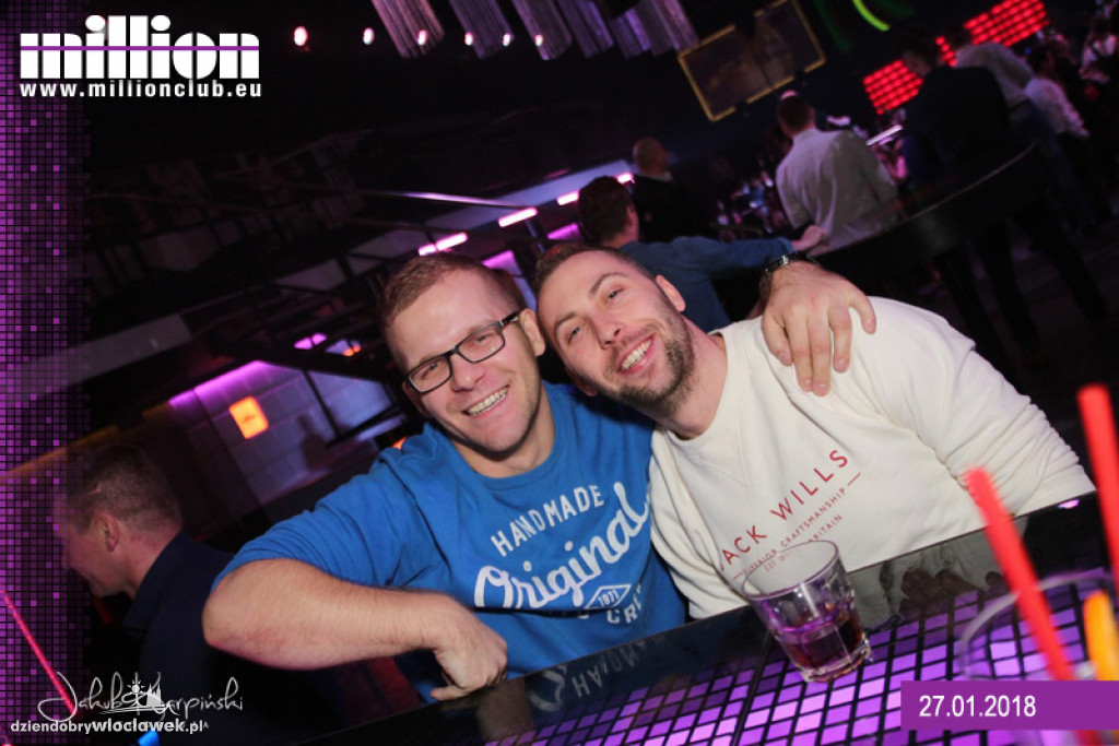 Sobotnia noc w klubie Million