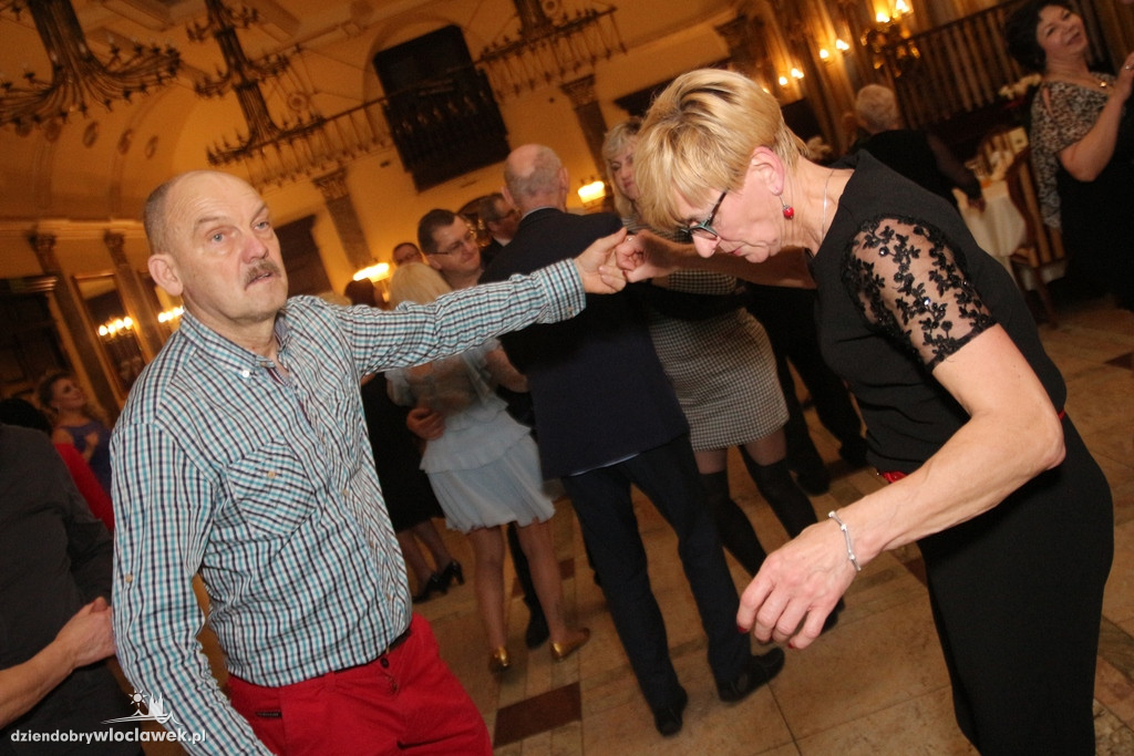 Dancing w Pałacu Bursztynowym