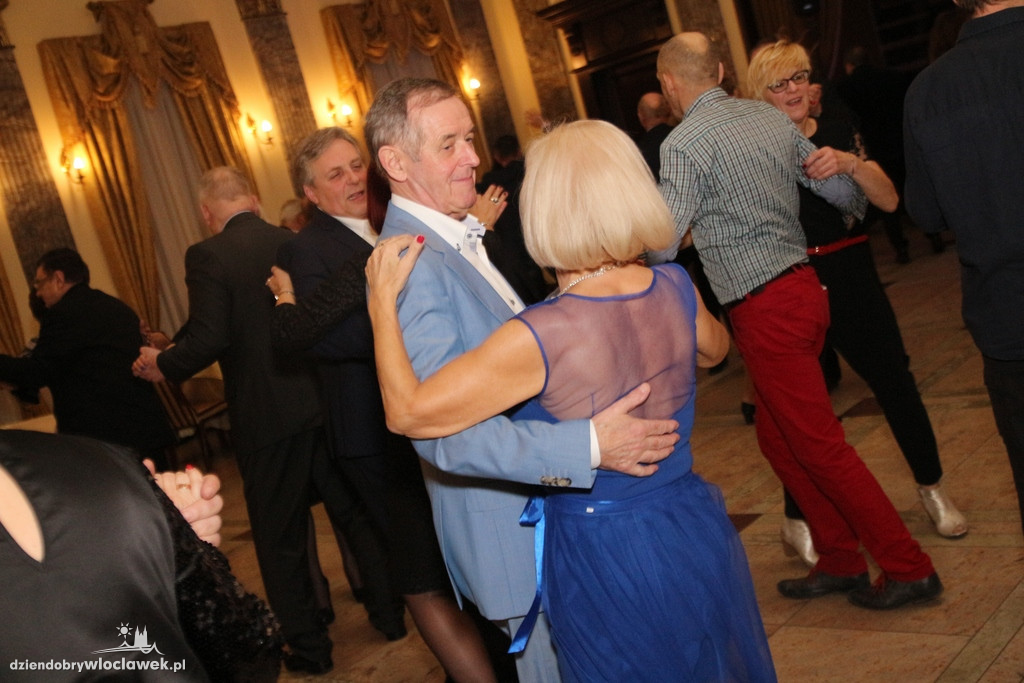 Dancing w Pałacu Bursztynowym