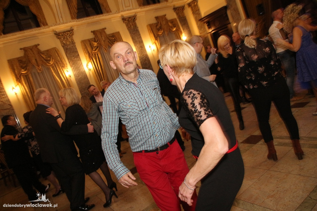 Dancing w Pałacu Bursztynowym