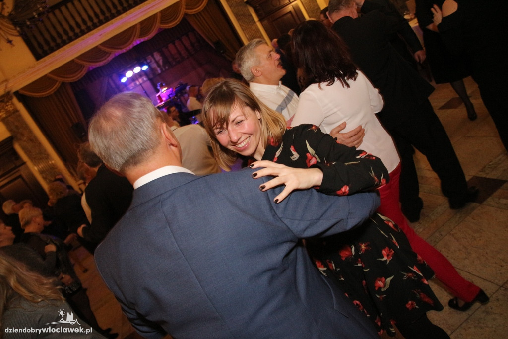 Dancing w Pałacu Bursztynowym