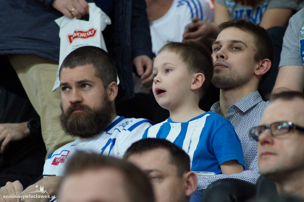Kibice na meczu Anwil vs PGE Turów