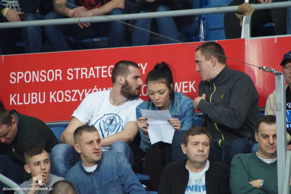 Kibice na meczu Anwil vs PGE Turów