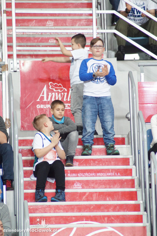 Kibice na meczu Anwil vs PGE Turów