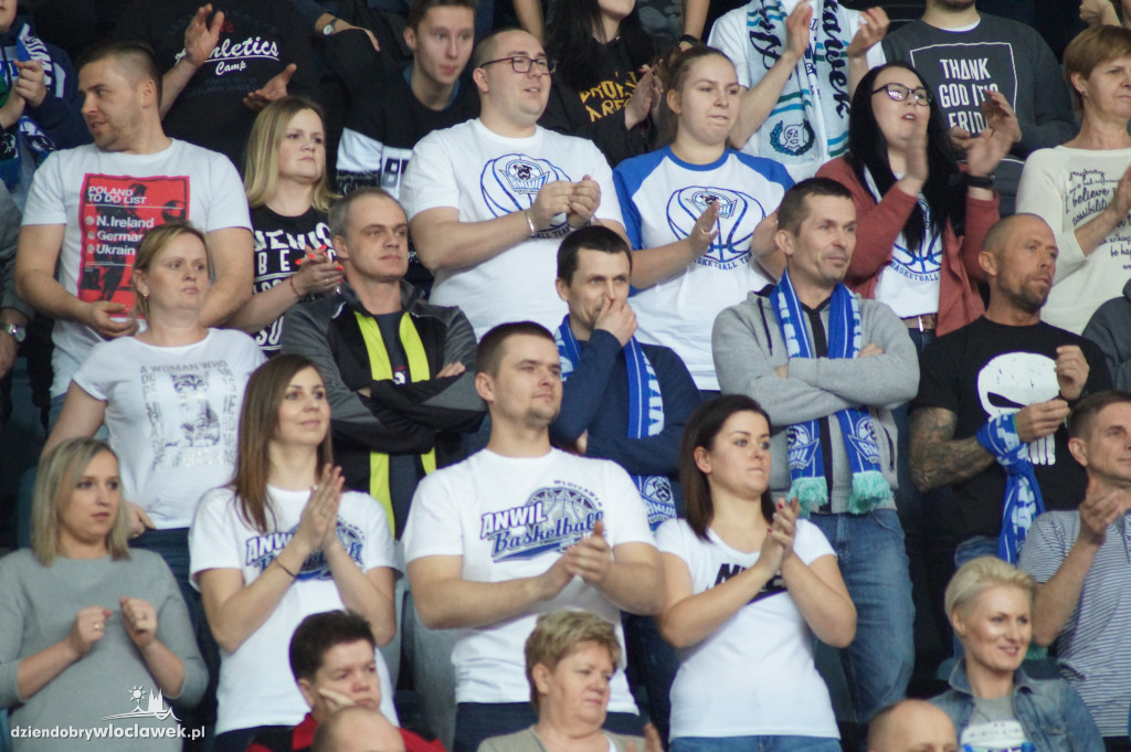 Kibice na meczu Anwil vs PGE Turów