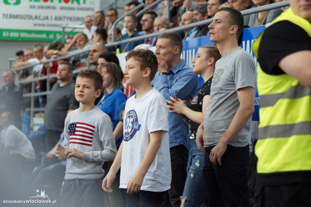 Kibice na meczu Anwil vs PGE Turów