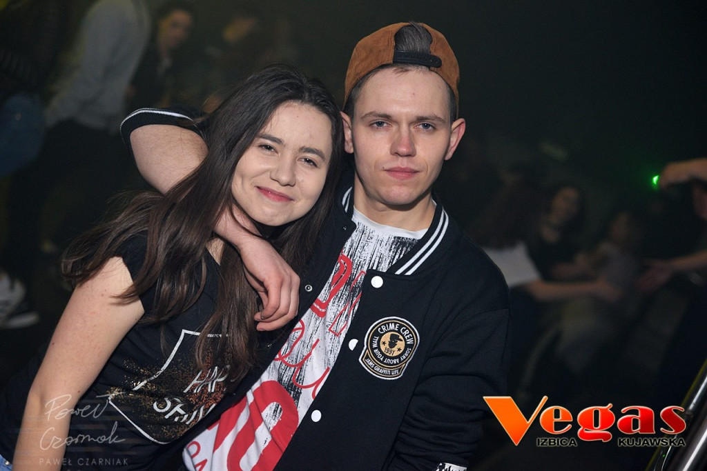Szalona sobotnia noc w klubie Vegas