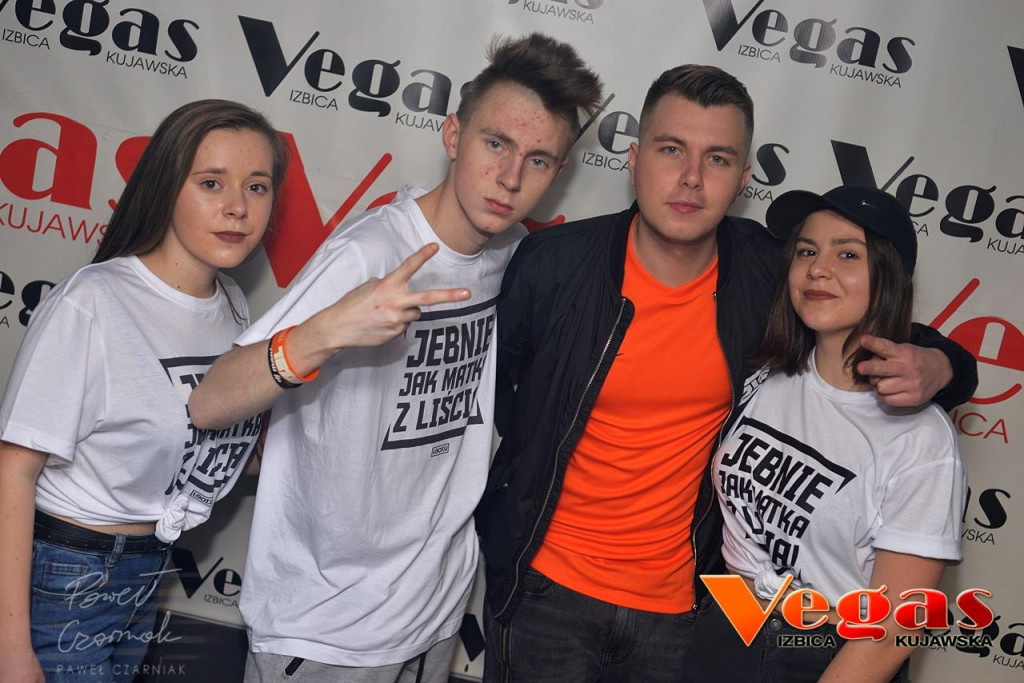 Szalona sobotnia noc w klubie Vegas