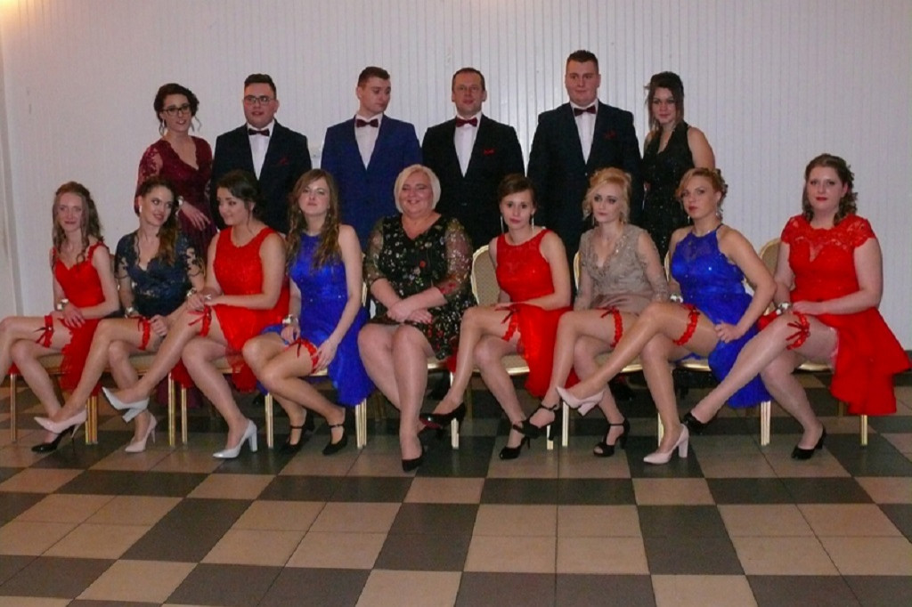 Studniówka 2018 w ZS CKR w Kowalu