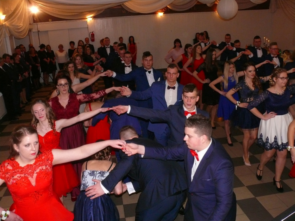 Studniówka 2018 w ZS CKR w Kowalu