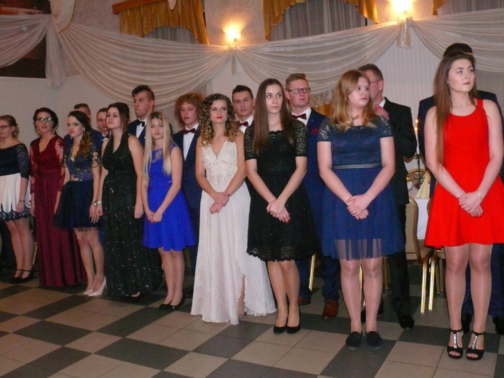 Studniówka 2018 w ZS CKR w Kowalu