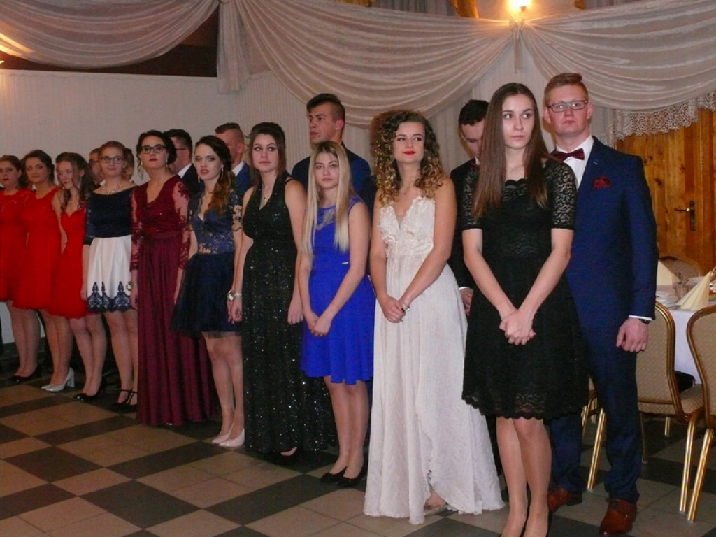 Studniówka 2018 w ZS CKR w Kowalu