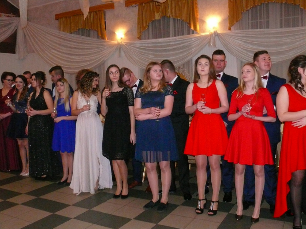 Studniówka 2018 w ZS CKR w Kowalu