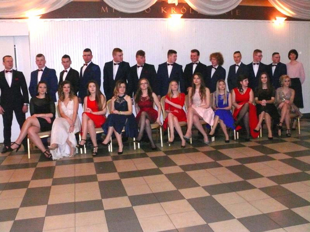 Studniówka 2018 w ZS CKR w Kowalu