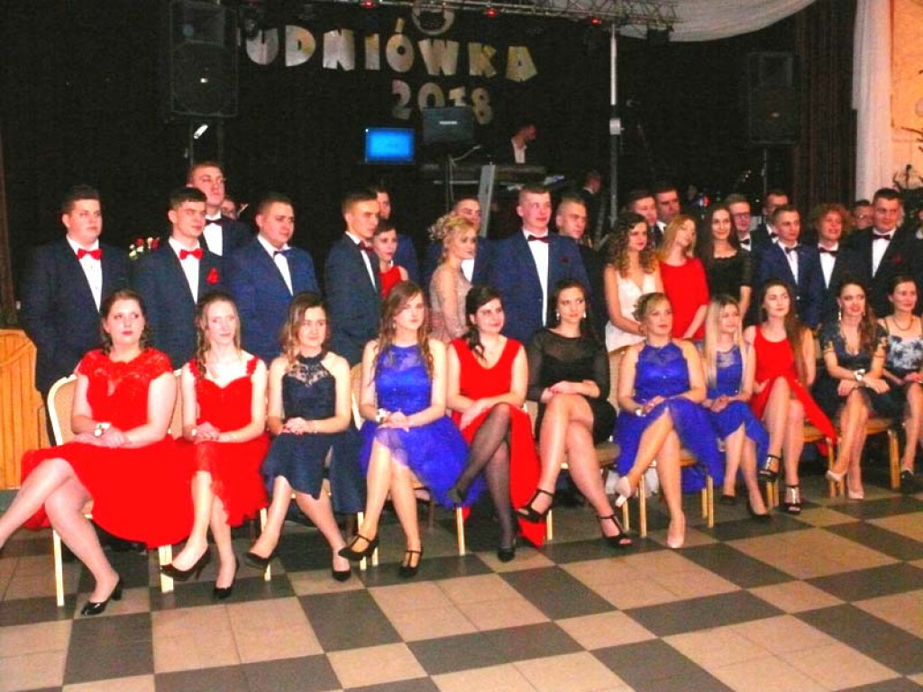 Studniówka 2018 w ZS CKR w Kowalu