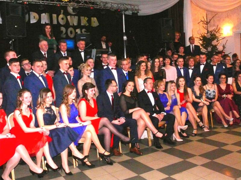 Studniówka 2018 w ZS CKR w Kowalu