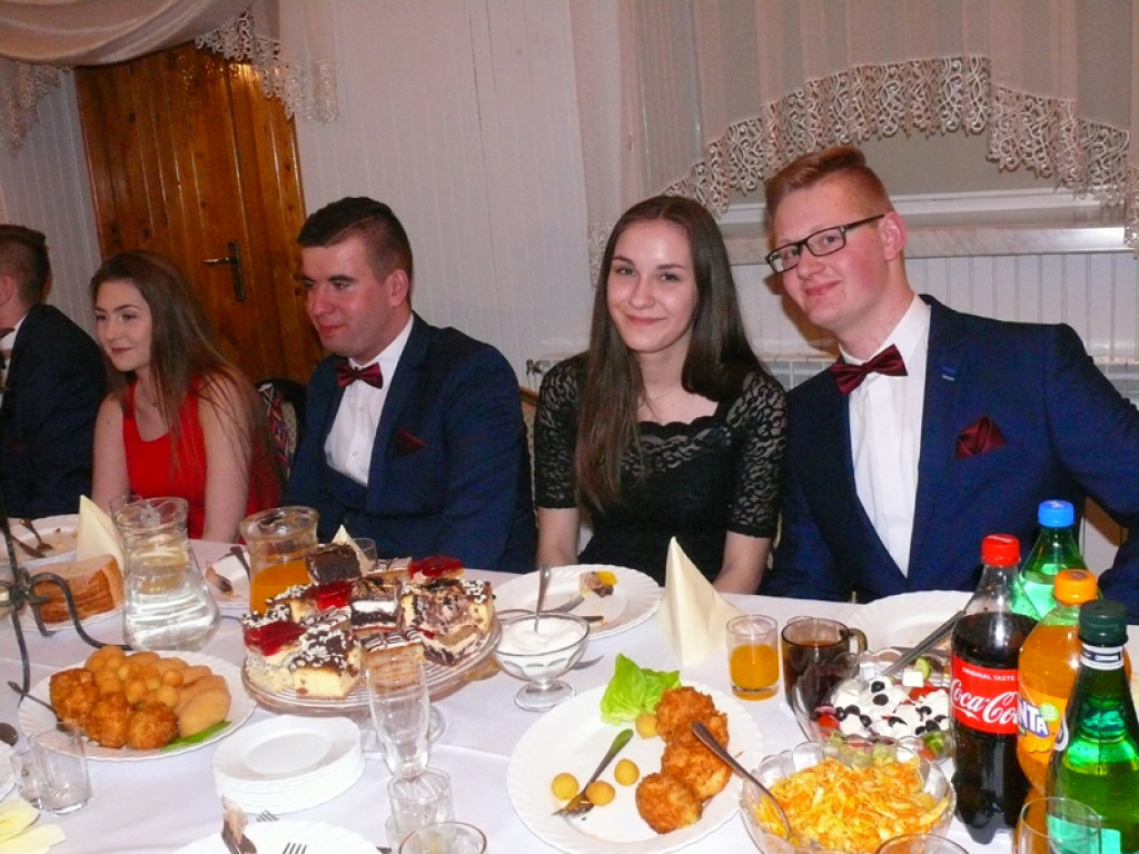 Studniówka 2018 w ZS CKR w Kowalu