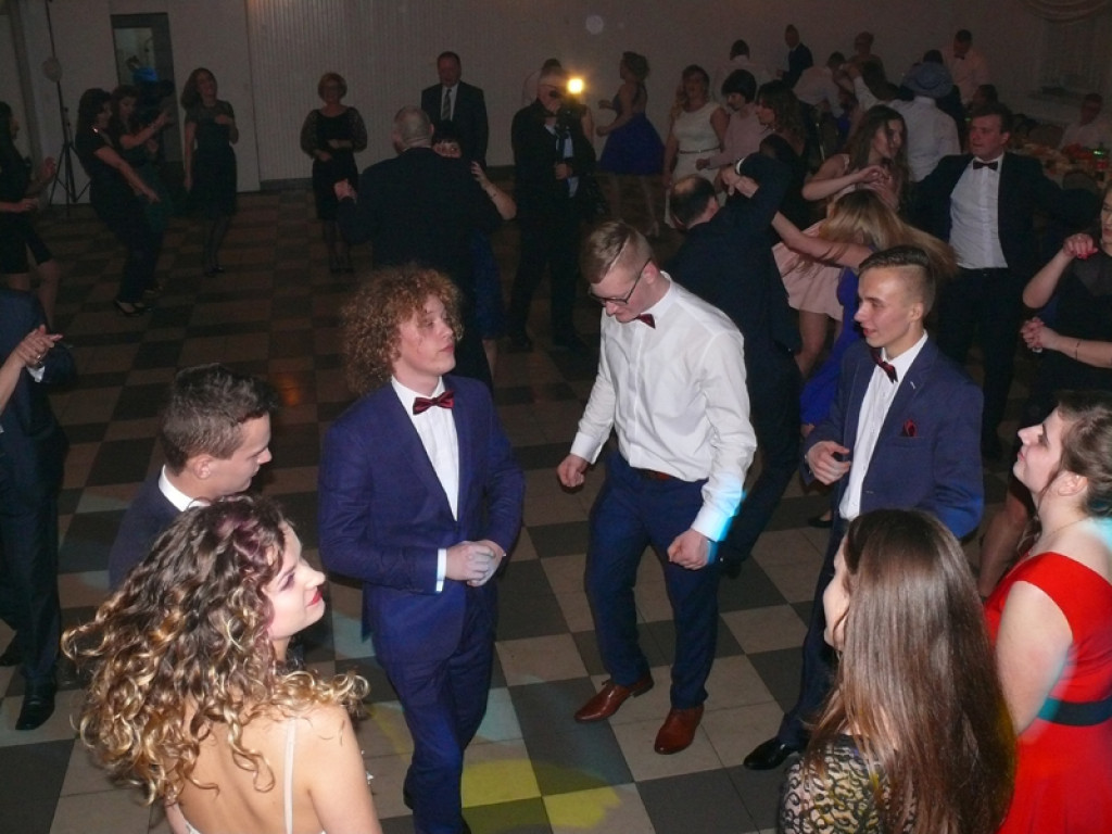 Studniówka 2018 w ZS CKR w Kowalu