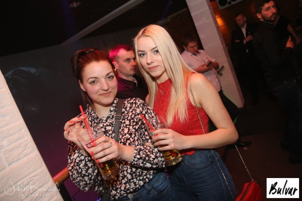 Million: Sobotnia noc w sali Bulvar