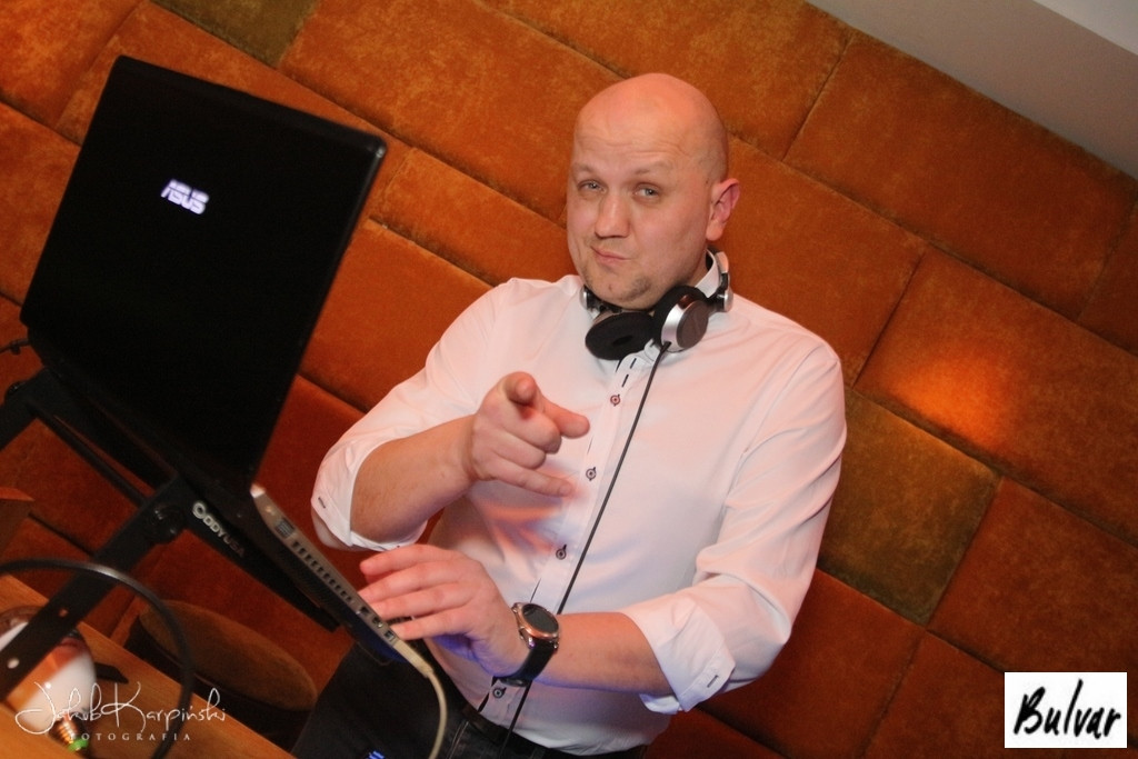Million: Sobotnia noc w sali Bulvar