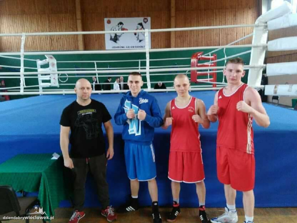 Bokserzy Championa znów najlepsi