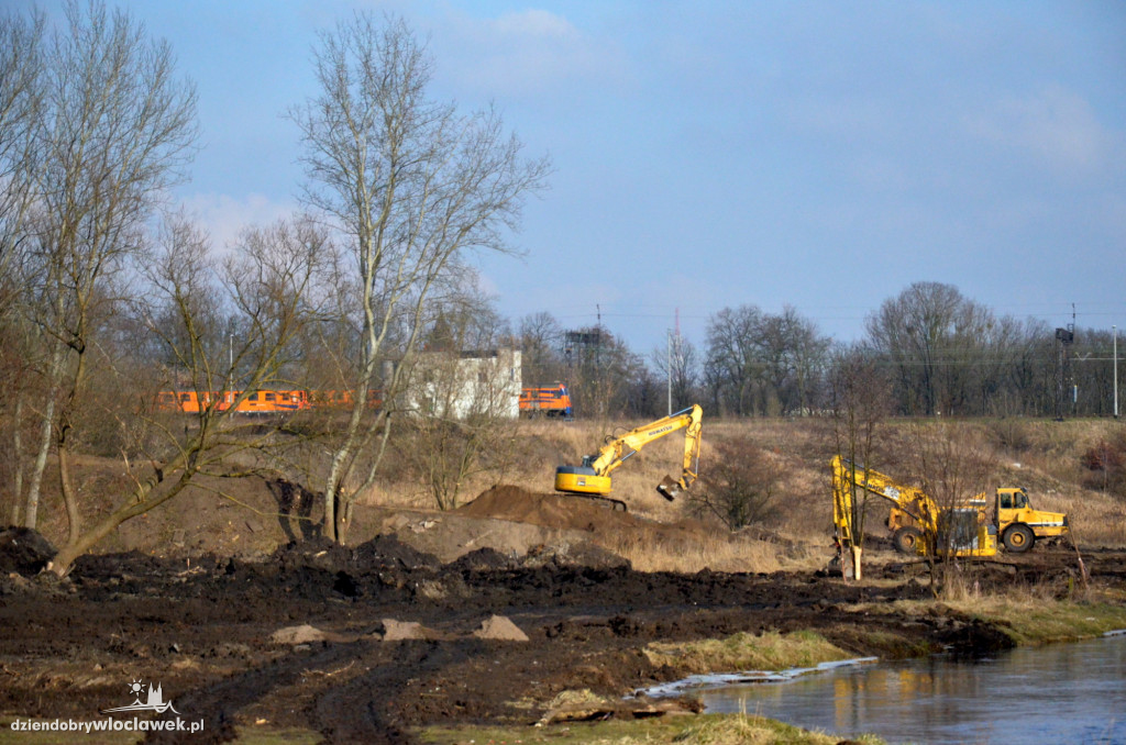 Prace w parku na Słodowie