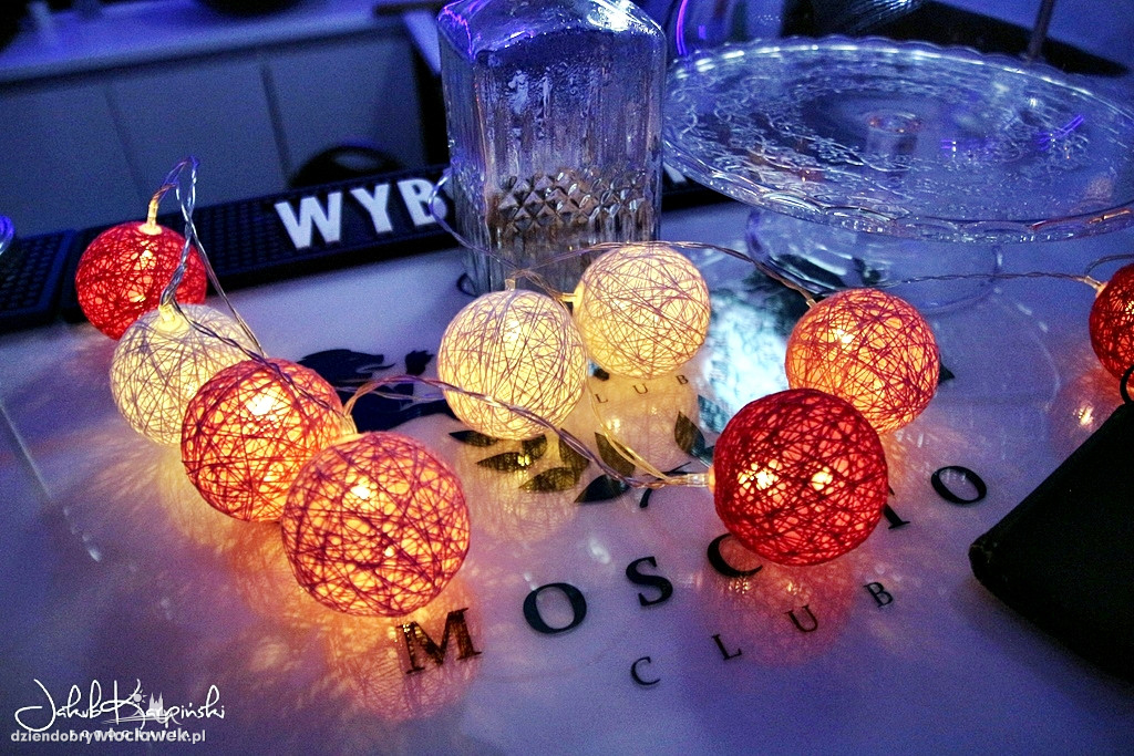 Gorąca zabawa w klubie Moscato