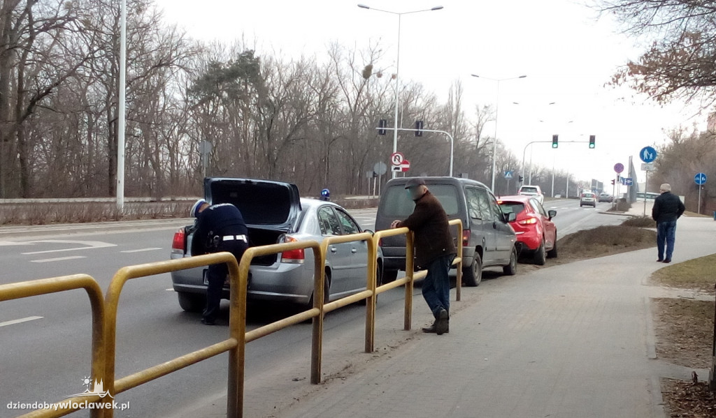 Zderzenie dwóch aut na ul. Toruńskiej