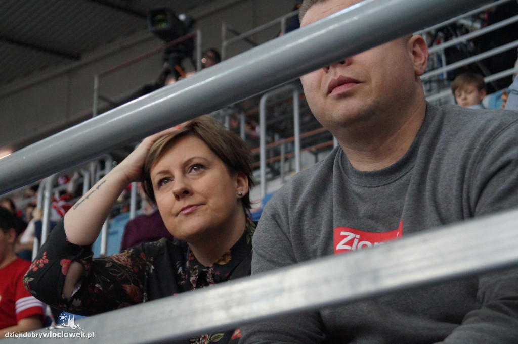 Kibice na meczu Polska-Kosowo w Hali Mistrzów