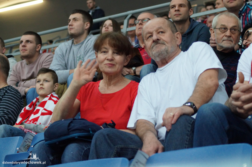 Kibice na meczu Polska-Kosowo w Hali Mistrzów