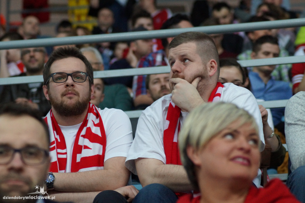 Kibice na meczu Polska-Kosowo w Hali Mistrzów