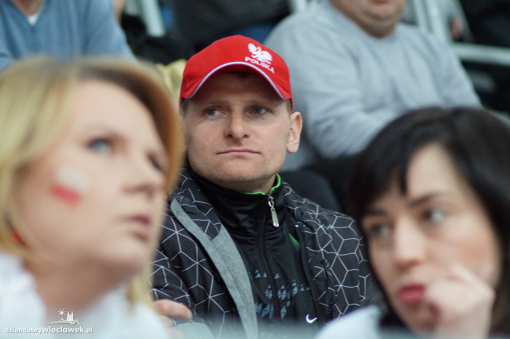 Kibice na meczu Polska-Kosowo w Hali Mistrzów
