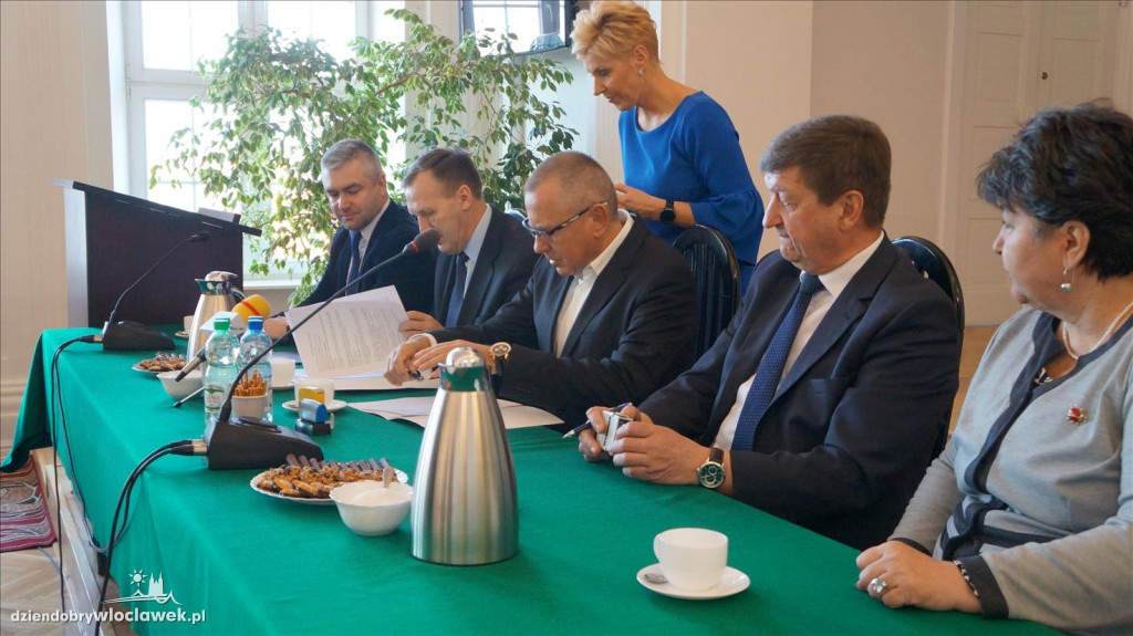 Umowa na nową drogę podpisana