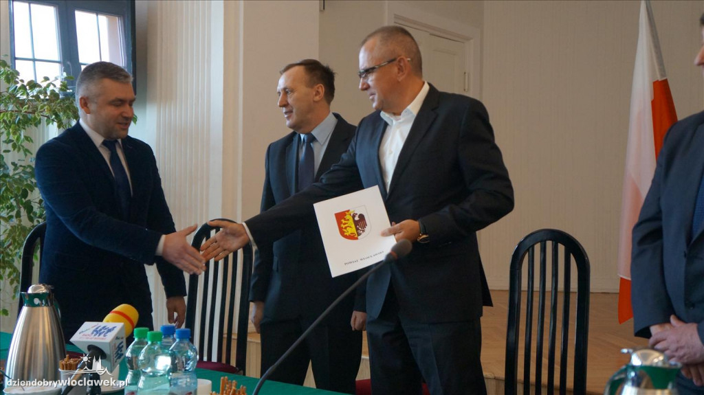 Umowa na nową drogę podpisana