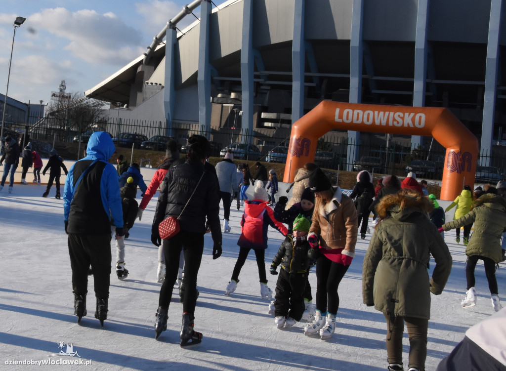 Weekendowe szaleństwa na lodowisku