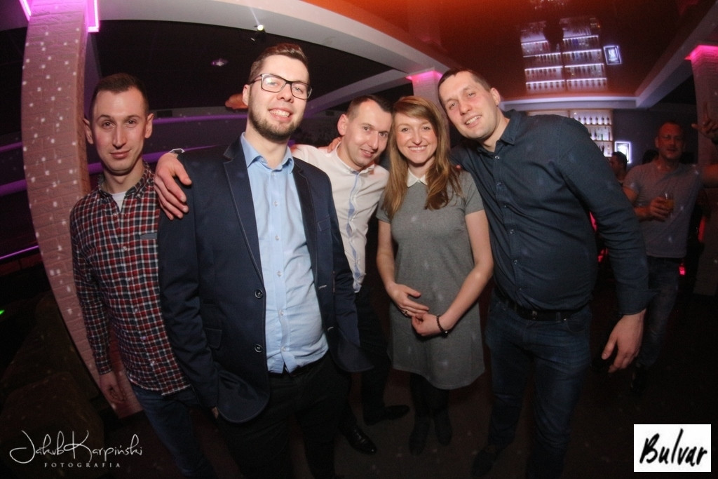 Million: Sobotnia noc w sali Bulvar