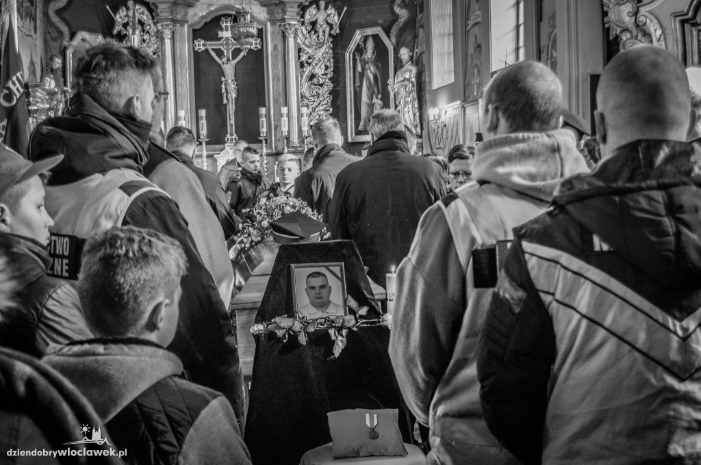 Tłumy na pogrzebie 26-latka
