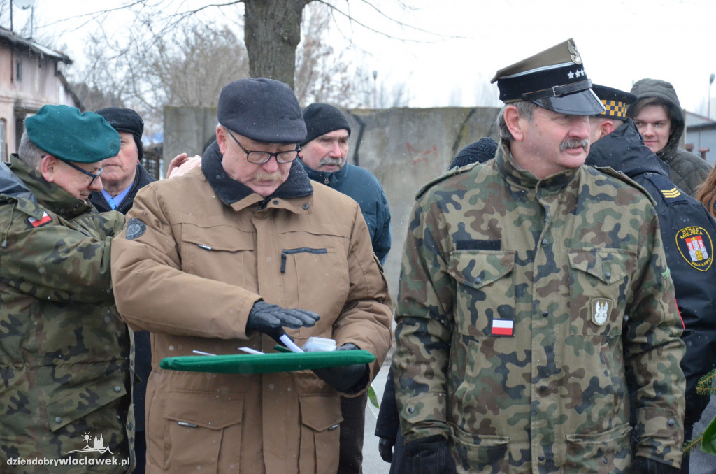 Uroczystość przy Pomniku Sapera
