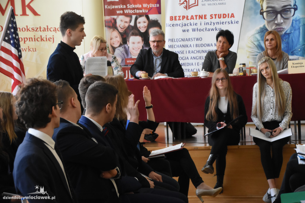 Debata o stosunkach z USA w LMK