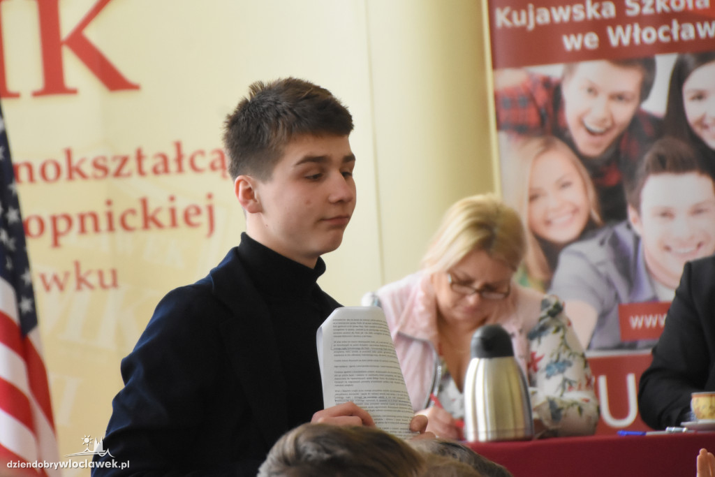 Debata o stosunkach z USA w LMK