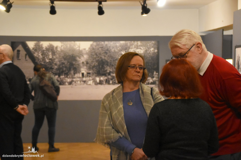 Wystawa `Fotografie od szewca`